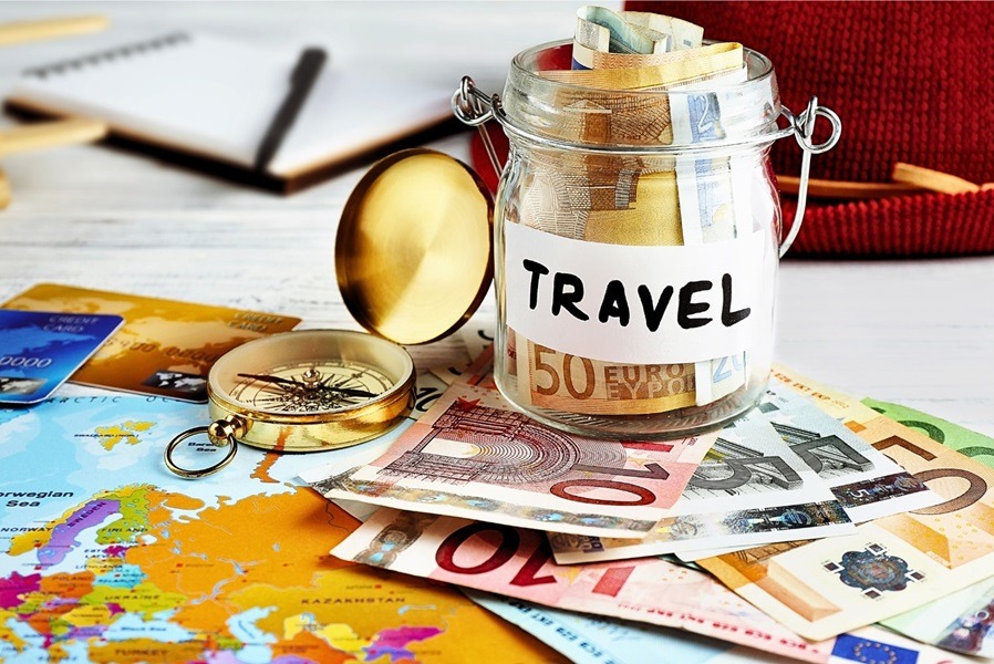 Reisebudget, sparen für reisen, Spartipps, Budgetreisen, Reisen sparen, sparen Urlaub, Reisegeld sparen, Reisebudget aufbauen, Budgetraveller, Backpacker, günstig reisen
