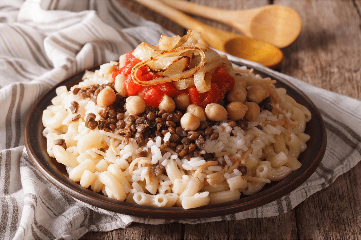 Koshari, reisen, Rezept, Ägypten, ägyptisches Rezept, ägyptischen Essen, selbst kochen, nachkochen, zuhause kochen, Nationalgericht
