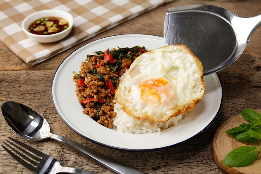 Pad Kra Pao, thailändische Küche, thailändisches Rezept, Thailand, selber kochen, zuhause kochen