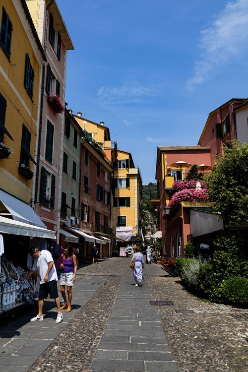 Portofino, Italien, Portofino Sehenswürdigkeiten, Aktivitäten in Portofino, Sightseeing Portofino, Hafenpromenade, Portofino Highlights, Reisetipps Portofino