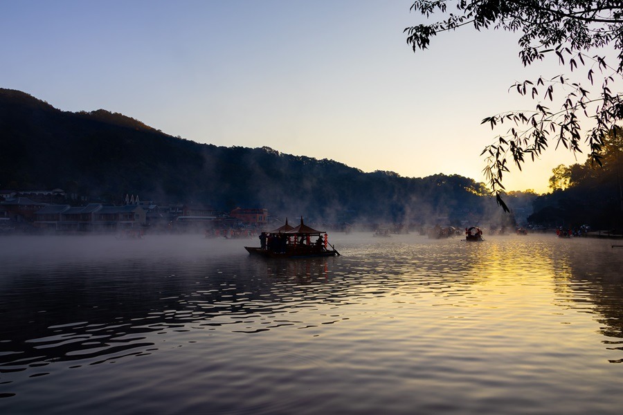 Ban Rak Thai, Norden Thailand, Thailand, Ban Rak Thai Reiseführer, Reiseführer, Guide, Sehenswürdigkeiten, Ban Rak Thai Unterkunft, Aktivitäten in Ban Rak Thai, Ban Rak Thai für Backpacker, Nordthailand, Mae Hong Son Loop Sehenswürdigkeiten