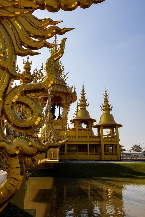 Chiang Rai, Chiang Rai Sehenswürdigkeiten, Chiang Rai Tempel, Tempel, Weißer Tempel Thailand, Thailand, Goldenes Dreieck, beste Reisezeit, Nightmarket, Nachtmarkt, Thailand Reisetipps