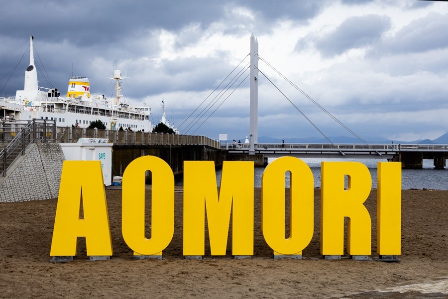 Aomori, Aomori Guide, Backpacking, Sightseeing, alleine reisen, alleine reisen als Frau, Japan, Norden von Japan, Äpfel pflügen, Buddha, Neputa Festival, Festival, Hirosaki, Hachinohe