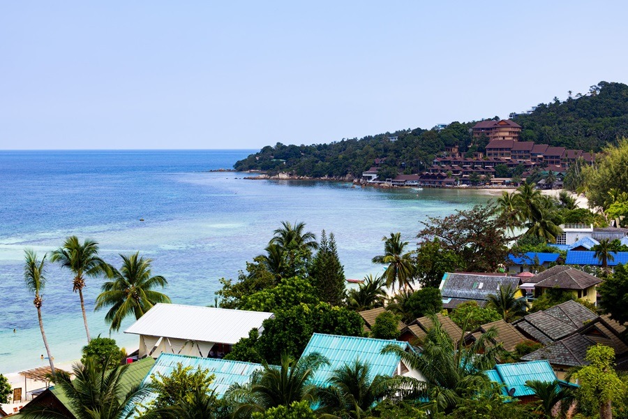koh phangan strand, haad rin beach, haad yuan beach, bottle beach, koh phangan aussichtspunkt, sonnenuntergang koh phangan, koh phangan roller mieten, insel koh phangan, koh phangan backpacker, unterkunft koh phangan, koh phangan highlights, natur koh phangan, full moon party beach, ruhige strände koh phangan, koh phangan reisetipps, koh phangan yoga, haad yao beach, thongsala night market, lokalessen koh phangan, tempel koh phangan, panorama koh phangan, tropische insel thailand, Guide