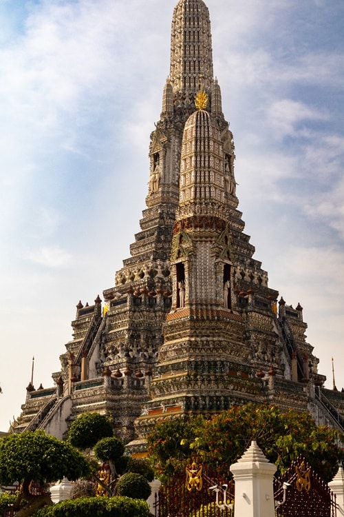 Thailand Reiseroute, Thailand Rundreise Anfänger, Bangkok Skyline, Chiang Mai Tempel, Koh Phangan Strand, Thailand Reiseplanung, erste Thailandreise, Thailand Guide, Thailand Route 3 Wochen, Thailand Sehenswürdigkeiten